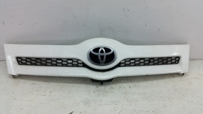 Toyota verso sportsvan решётка радиатора решётка радиатора 53111-0f020 фото №1
