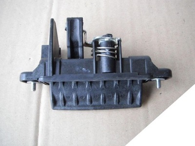 Mazda 3 03- hb ручка крышки задний фото №1