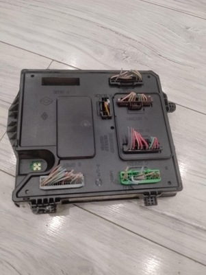 Модуль bcm x95 renault megane iii laguna 284b14779r фото №1