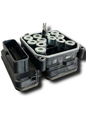 Mercedes w246 модуль насоса abs a0084317712 фото №1