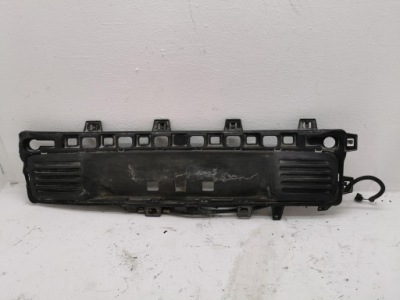 Решітка бампера задня renault twingo iii 14- фото №1