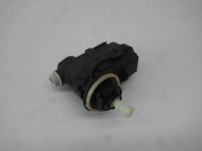 Моторчик регулировки лампы перед renault dacia nissan 260567357r фото №1