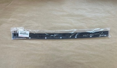 Toyota rav 4 v прокладка pod дверь левый задняя фото №1