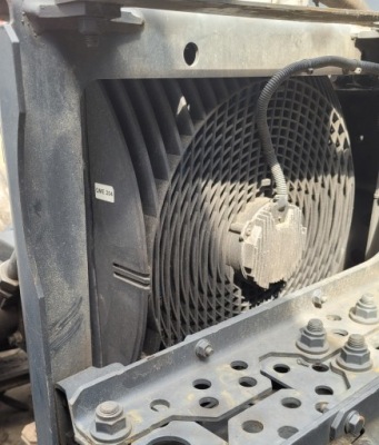 Вентилятор радиатора масла mercedes actros / arocs / antos a0005001464 фото №1