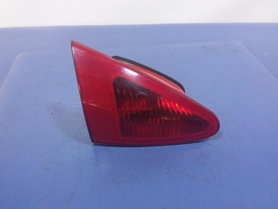 Alfa romeo 147 лампа задняя левая w крышка 46556346 фото №1