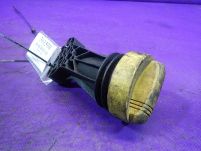 Koleos i 08- 2,0 dci щуп заливная горловина масла 8200825703 фото №1