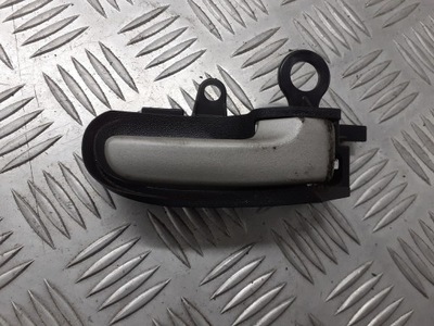 Ручка правая передняя внутренняя toyota yaris verso фото №1