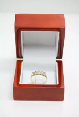 ZŁOTY PIERŚCIONEK CYRKONIA 585 2,76G R:17