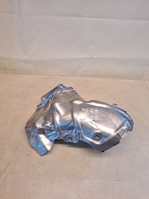 Захист теплова volvo xc40 2.0b 32299073 фото №1