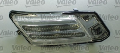 VALEO 043897 ПОВОРОТНИК LED (СВЕТОДИОД ) R LHD / RHD