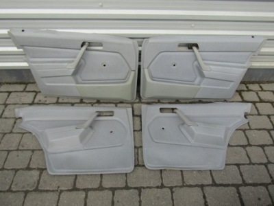 15 mercedes w201 190 серая обивка на дверь левая правое перед задний  комплект фото №1