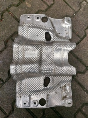 Audi a4 b9 lift захист теплова 8w0521443f фото №1