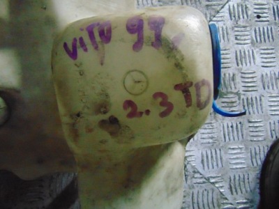 Mercedes w638 vito бачок омывателя фото №1