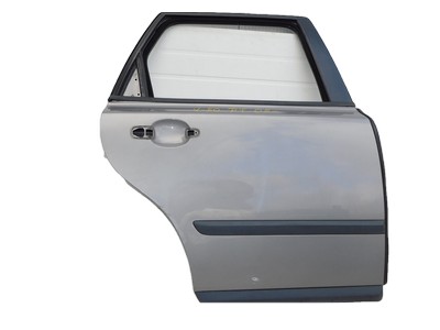 Volvo v50 1.6 2005r дверь правый задняя фото №1