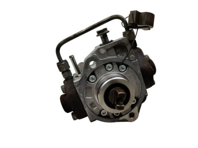 Насос впрыскная toyota avensis t27 auris e18 verso r2 2.0 d4d 22100-0r040 фото №1