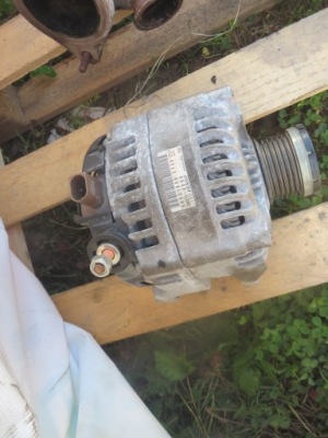 Alfa romeo giulia stelvio 2.0t генератор 104211-0690 50537696 ! фото №1