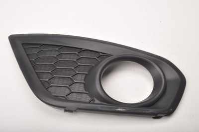 Volvo c30 рамка решітка протитуманної фари права 31298172 lift фото №1