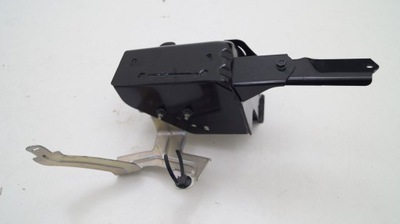 Nissan x trail t32 кронштейн аккумулятор кронштейн фото №1