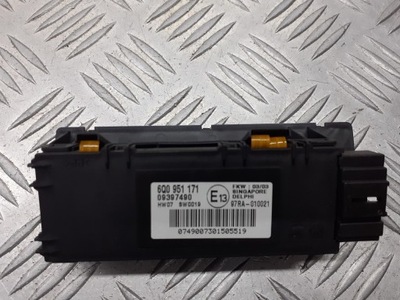Модуль сигналізація vw polo iv 9n 1.2 6q0951171 фото №1