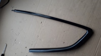 A5 8t lift молдинг стекло левый задняя black sportback фото №1