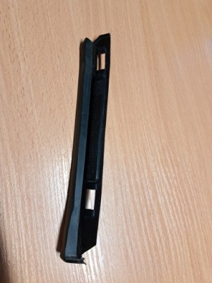 Молдинг крыла правая mercedes slk r170 a1706982230 фото №1