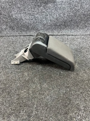 Підлокітник opel 13173082 фото №1