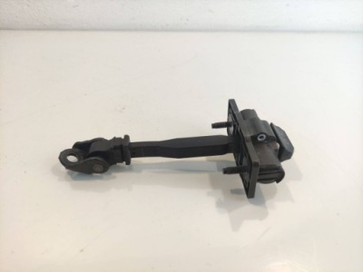 Peugeot 208 ограничитель дверь 9823210680 фото №1