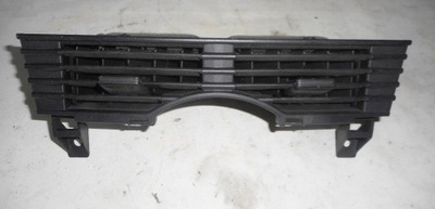 Mazda rx-8 решітка обдув середня фото №1