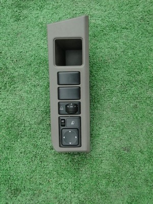 Nissan note e11 перемикач регулювання дзеркал фото №1