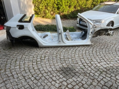 Чверть поріг підкрилок лонжерон крила права audi a3 8v 5d sportback фото №1