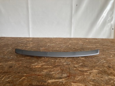 Audi s5 8t0807791 молдинг бампер задний  оригинал. фото №1