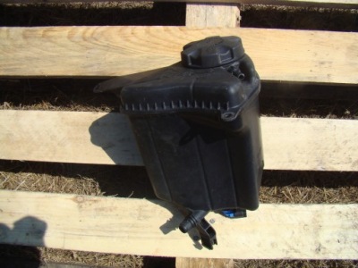 Бачок расширительный bmw 5 f10 f11 фото №1