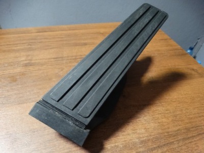 Idealny педаль газа porsche panamera 971 718 982 1 фото №1