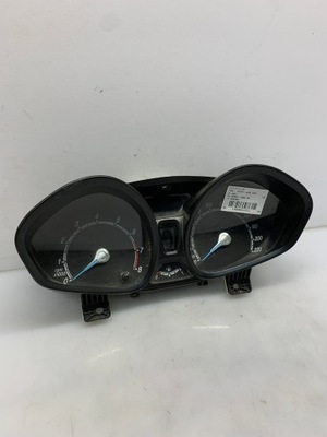 Счетчик приборная панель ford fiesta 1,4 бензин фото №1