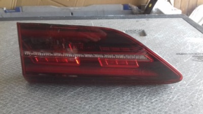 Лампа кришки правий задня 5h0945308 vw golf viii фото №1