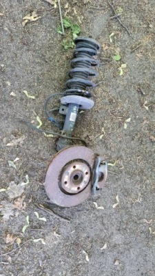 Амортизатор правый перед citroen c3 picasso 1.6 vti фото №1