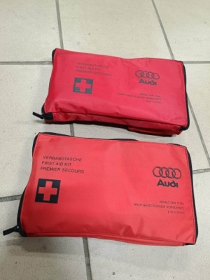 Аптечка автомобильная audi a6 c6 8e0860281 фото №1