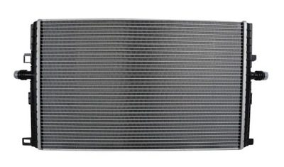 Радиатор tesla y 2020 - фото №1