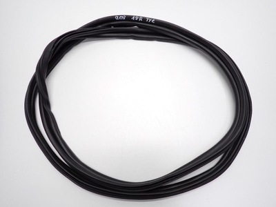 Прокладка крышки задняя багажника 5d peugeot 208 18r фото №1