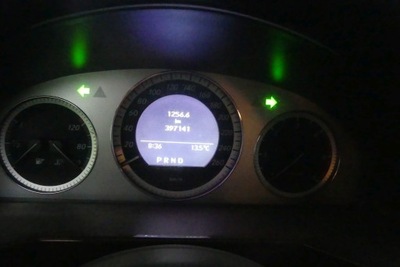 Счетчик mercedes glk x204 a2049003902 2.2 cdi фото №1