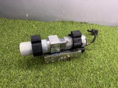 Насос привід дах mercedes slk w172 фото №1