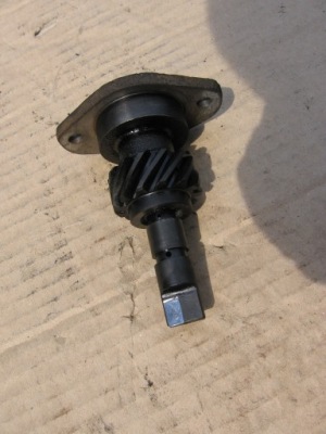 Привод шестерня насоса масла nissan patrol k160 k260 3.3 фото №1