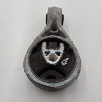 2014 mini cooper countryman r60 кронштейн двигателя c2866120 фото №1