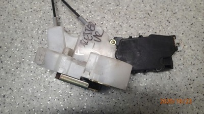 Subaru forester ii 05-07 замок двері передній правий фото №1