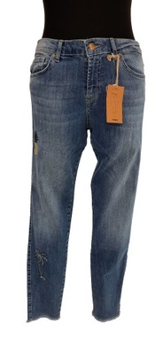 Spodnie jeansowe rurki DESIGUAL naszywki 28