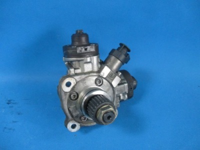 Насос впрыскная audi a6 c7 059130755cg фото №1