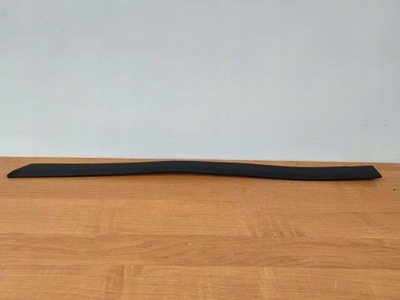 Kia carens 4 iv ліва молдинг накладка двері фото №1