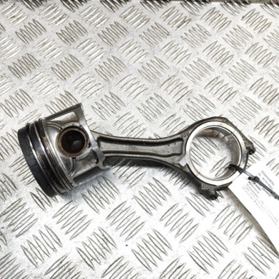 Volkswagen touareg ii 2016 поршень фото №1