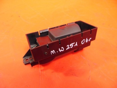 Mercedes r-klasa 251 w251 w164 ручка ручка крышки багажника задняя задняя фото №1