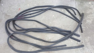 Прокладка дверь задняя задняя jeep patriot левая/правая фото №1